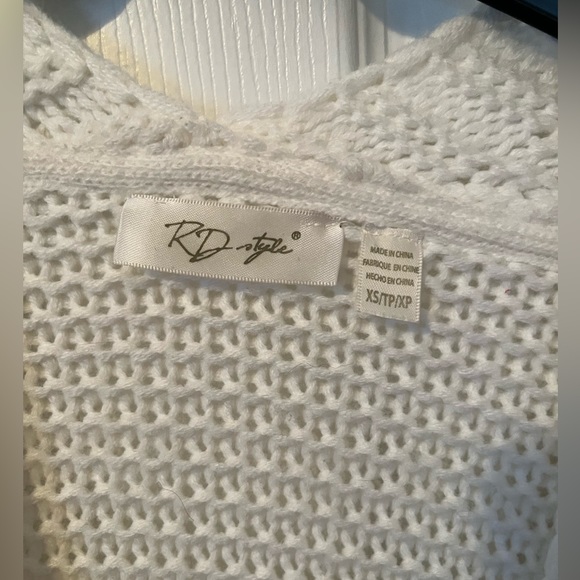 Cardigan - Picture 2 of 3